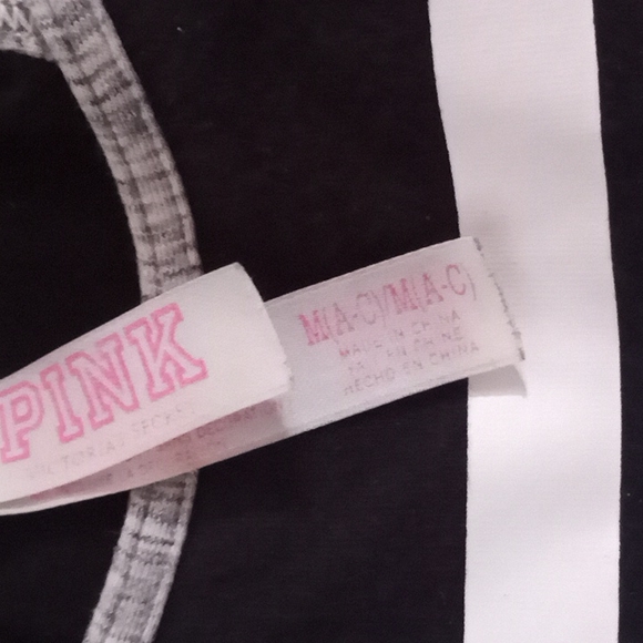💲5/25💲  PINK sports bra - Picture 3 of 3